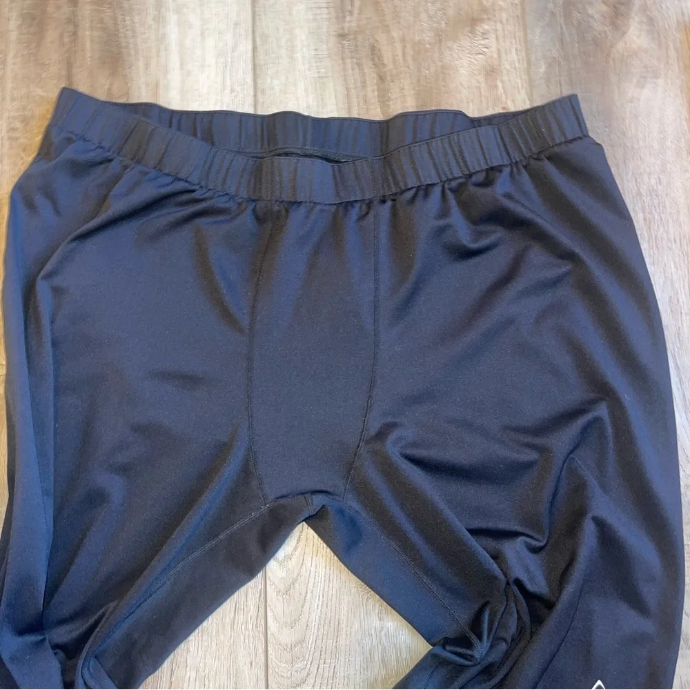 Paradox Black base layer pants women’s XL